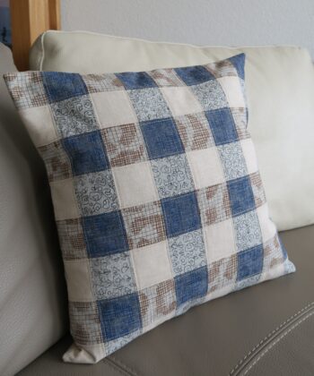 Luna Lovequilt - A Gingham patchwork quilted cushion