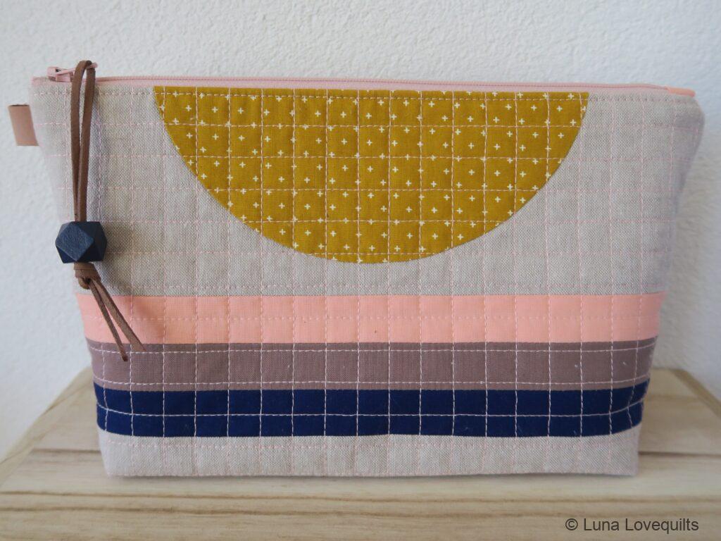 Luna Lovequilts - Quilted pouch