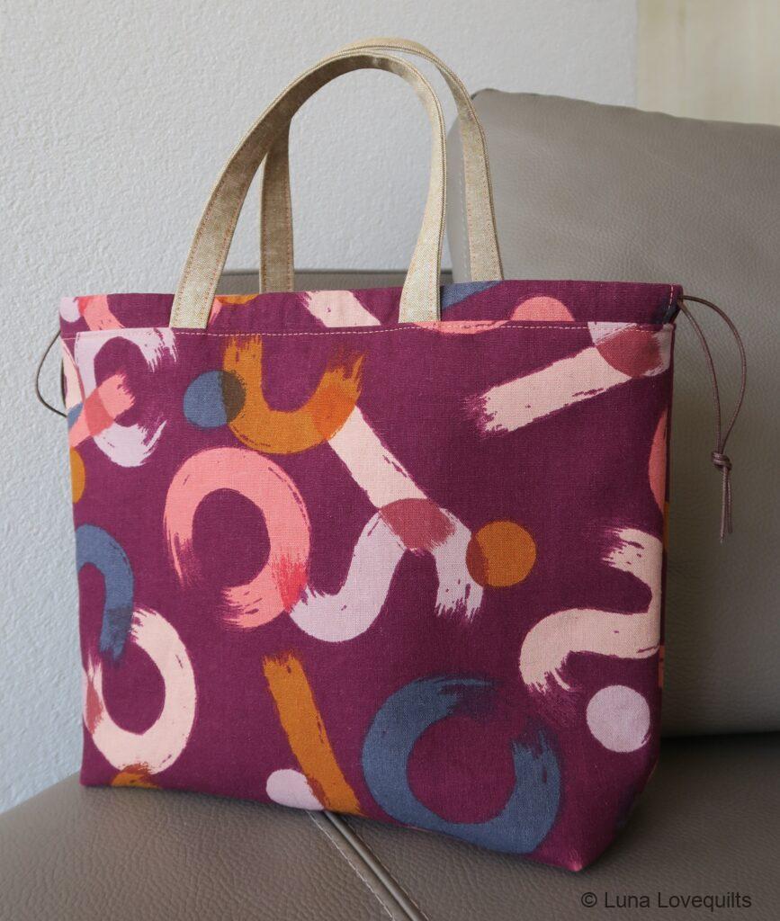 Luna Lovequilts - Denver Tote pattern by SOTAK in canvas from Ruby Star