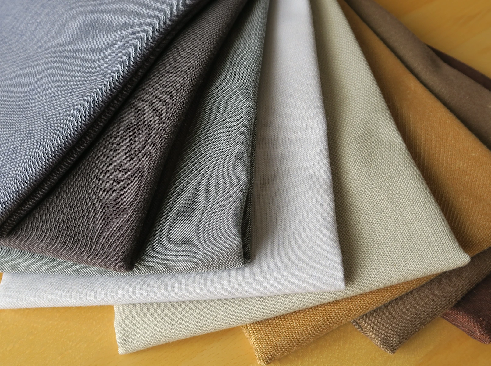 Sophie Zaugg – Quilt – Moonlight – Neutral Fabrics Sophie Zaugg - Quilt - Moonlight - Neutral Fabrics