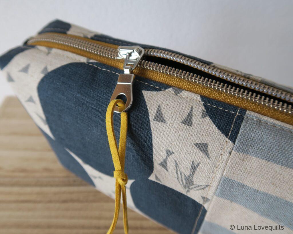 Luna Lovequilts Shop Handmade - Boxy Pouch - Close-up