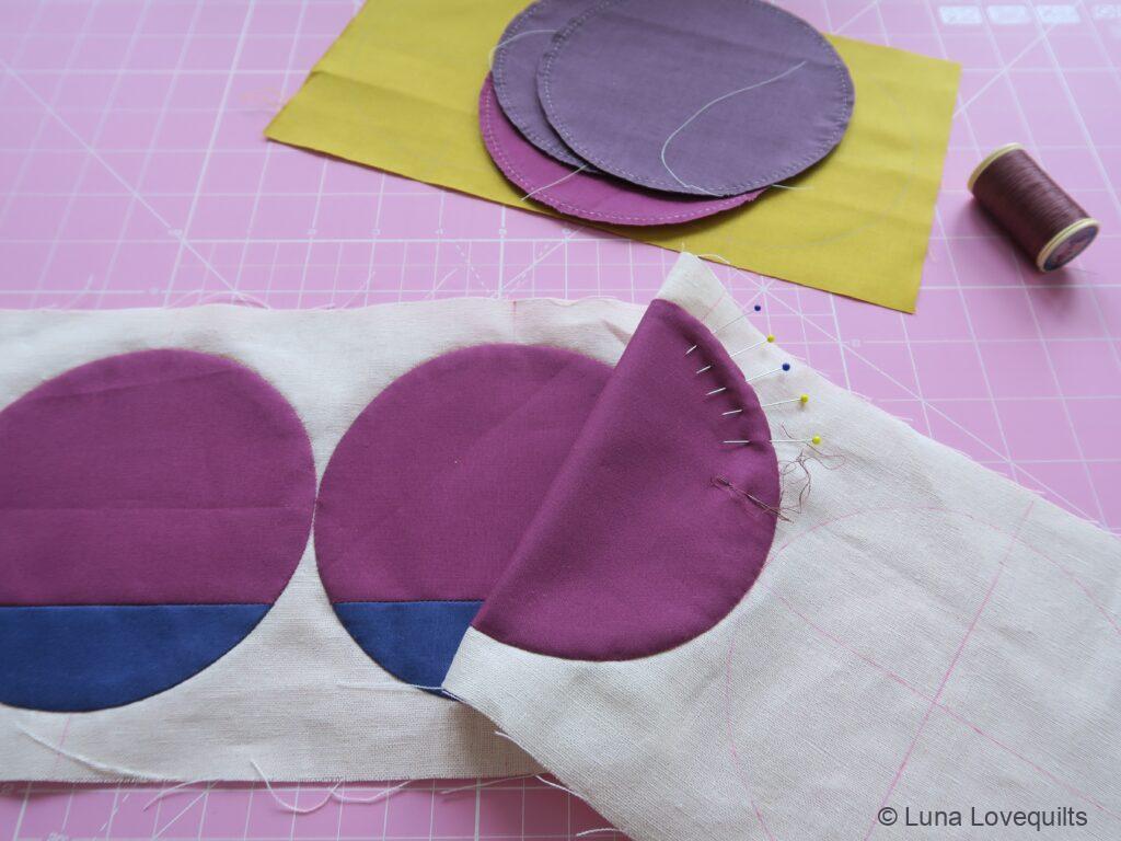 Luna Lovequilts - Handwork project - Hand appliqué in progress