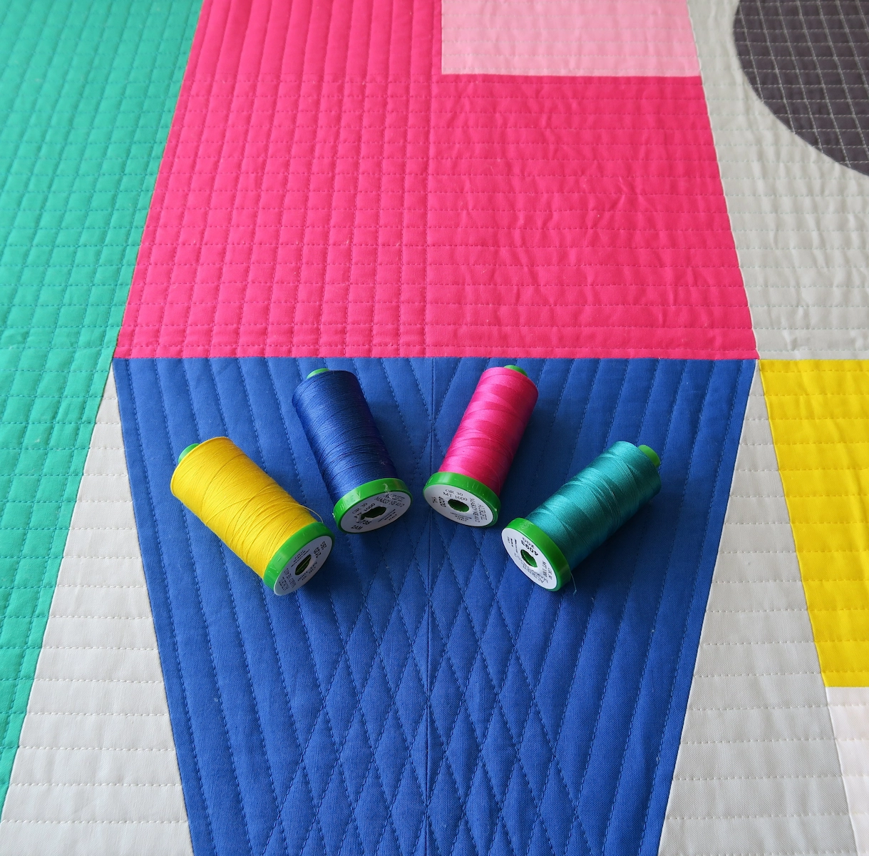 Sophie Zaugg – Quilt – LOVE – Quilting Threads Sophie Zaugg - Quilt - LOVE - Quilting Threads