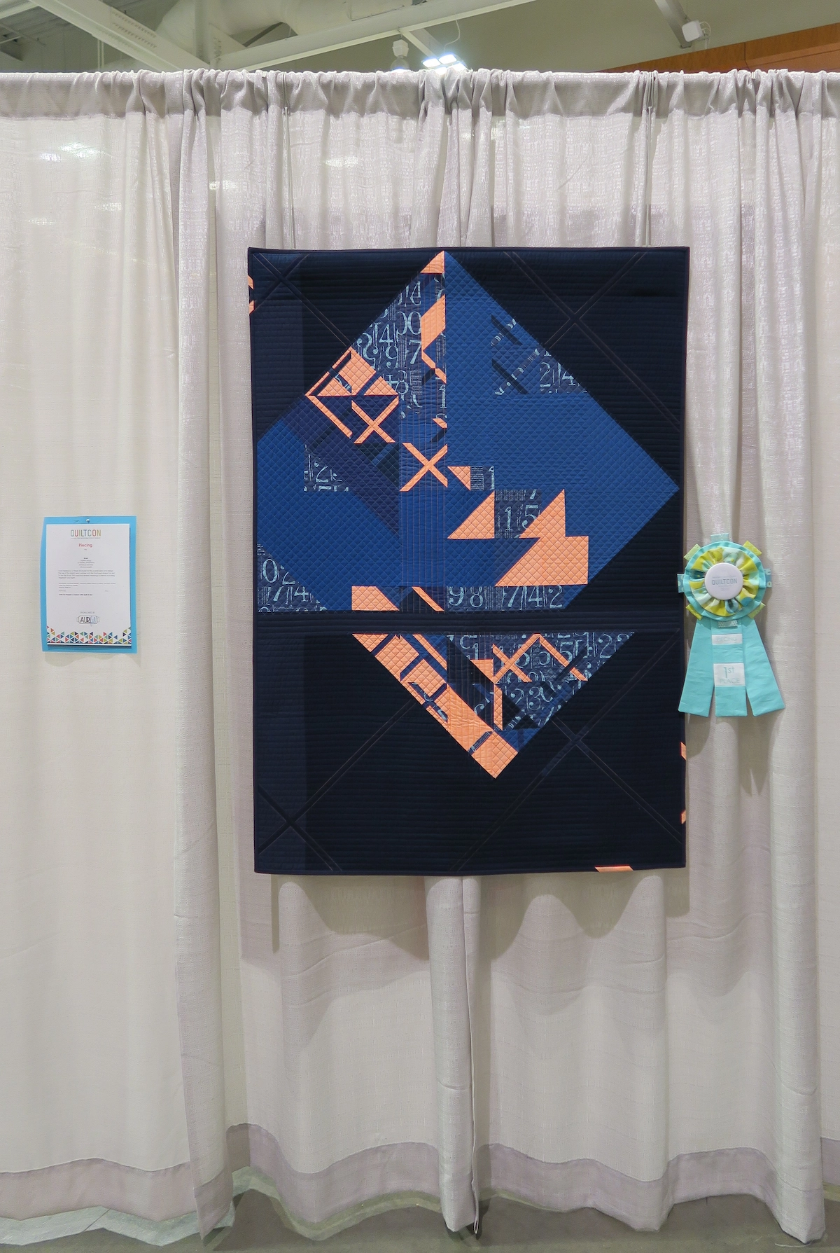Sophie Zaugg – Offset Quilt – Quiltcon Nashville 2019 Sophie Zaugg - Offset Quilt - Quiltcon Nashville 2019