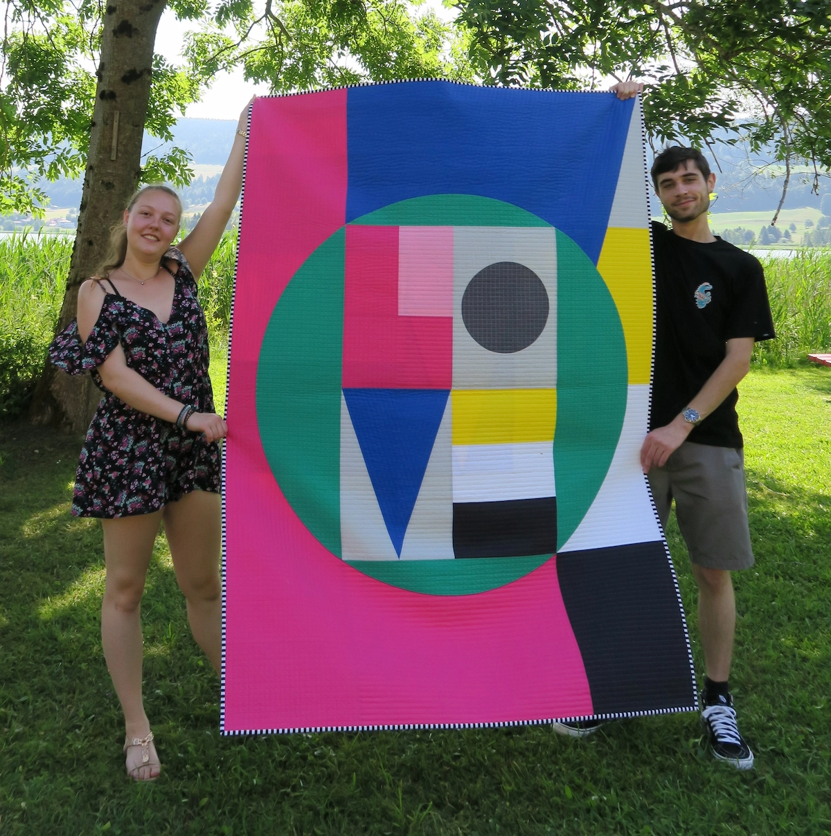 Sophie Zaugg – Quilt – LOVE – Outside Sophie Zaugg - Quilt - LOVE - Outside