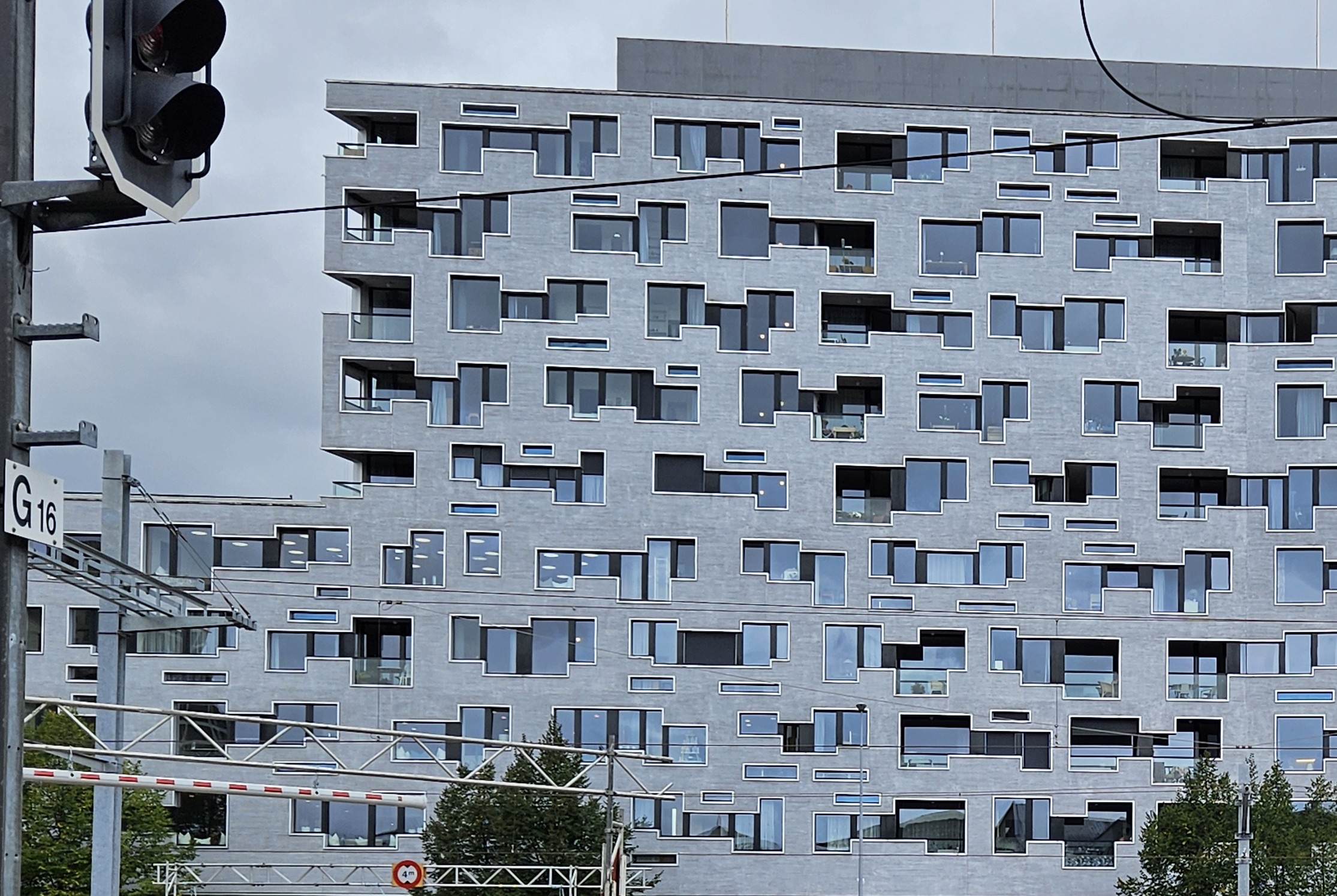 Sophie Zaugg – Quilt – Elements – Inspiration Südpark Building in Basel by Herzog & de Meuron Sophie Zaugg - Quilt - Elements - Inspiration Südpark Building in Basel by Herzog & de Meuron