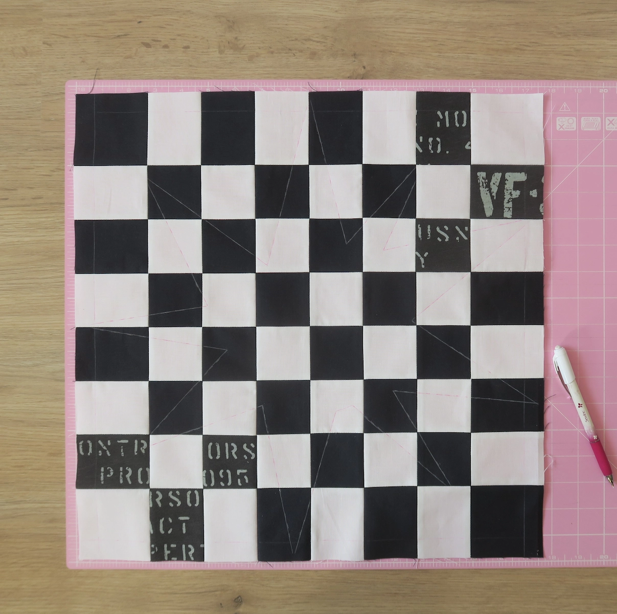 Luna Lovequilts - T-Shirt Quilt Project #4 - Background