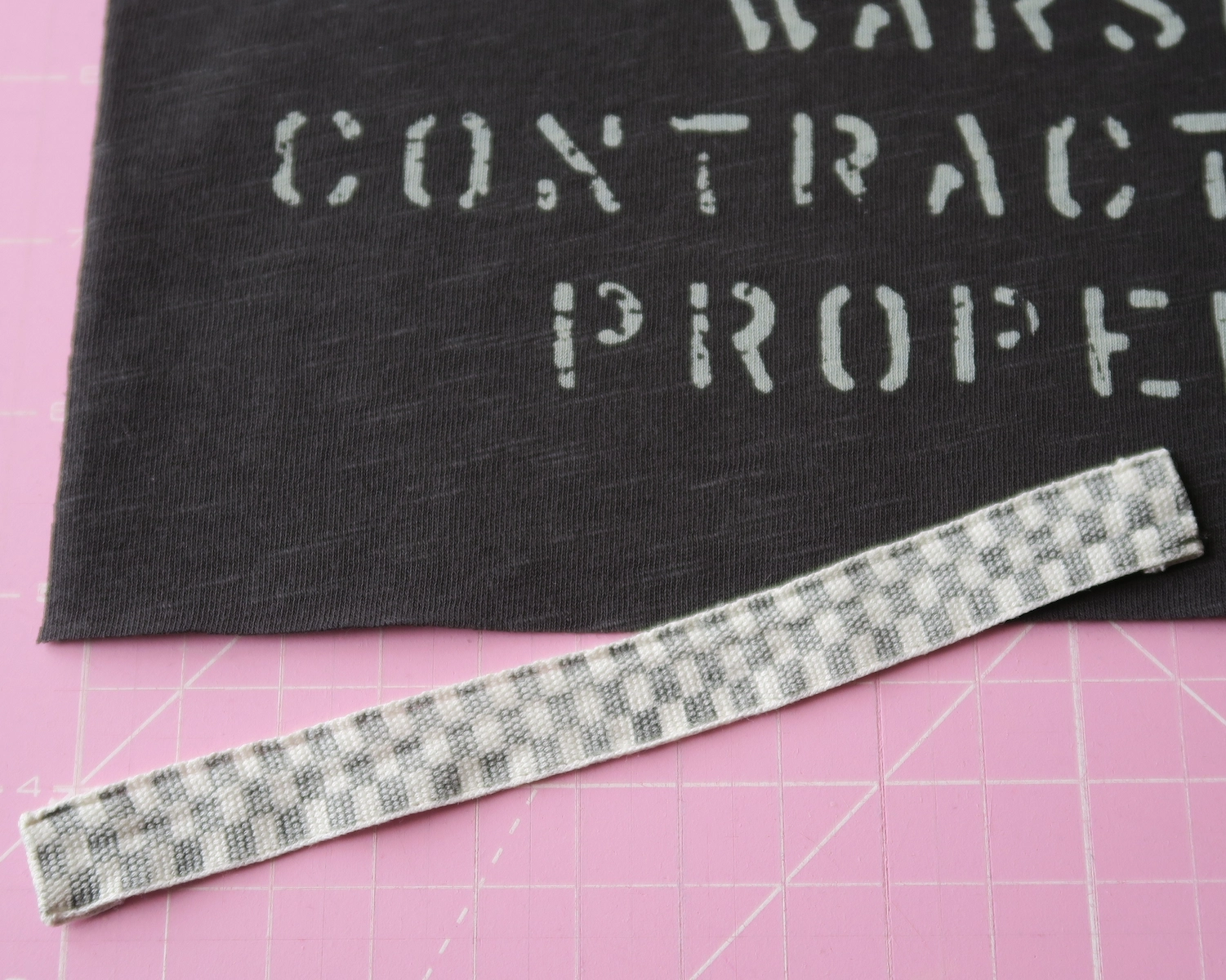 Luna Lovequilts - T-Shirt Quilt Project #4 - Checkerboard Ribbon