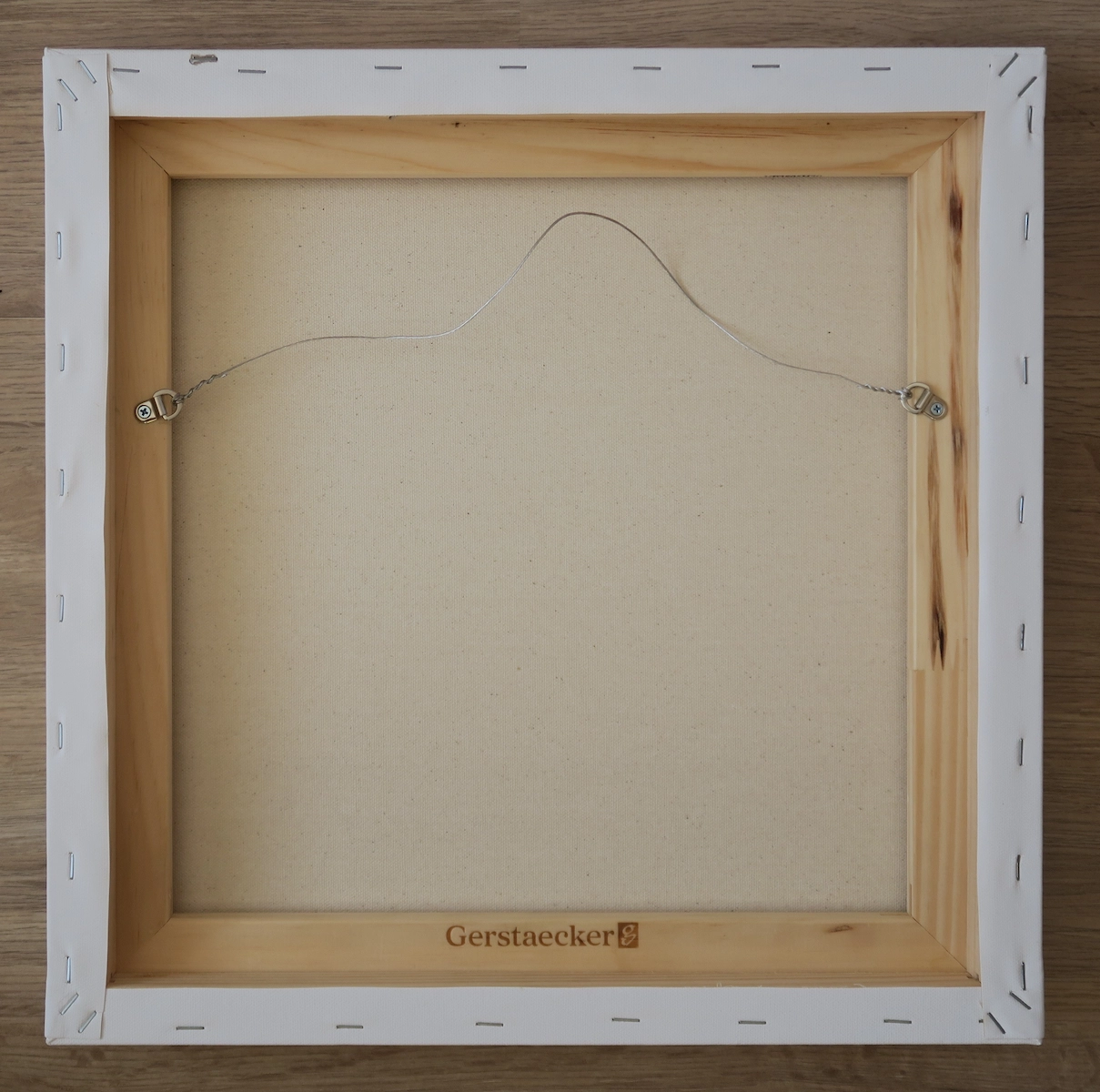 Luna Lovequilts - Tutorials - Canvas - Hanging System