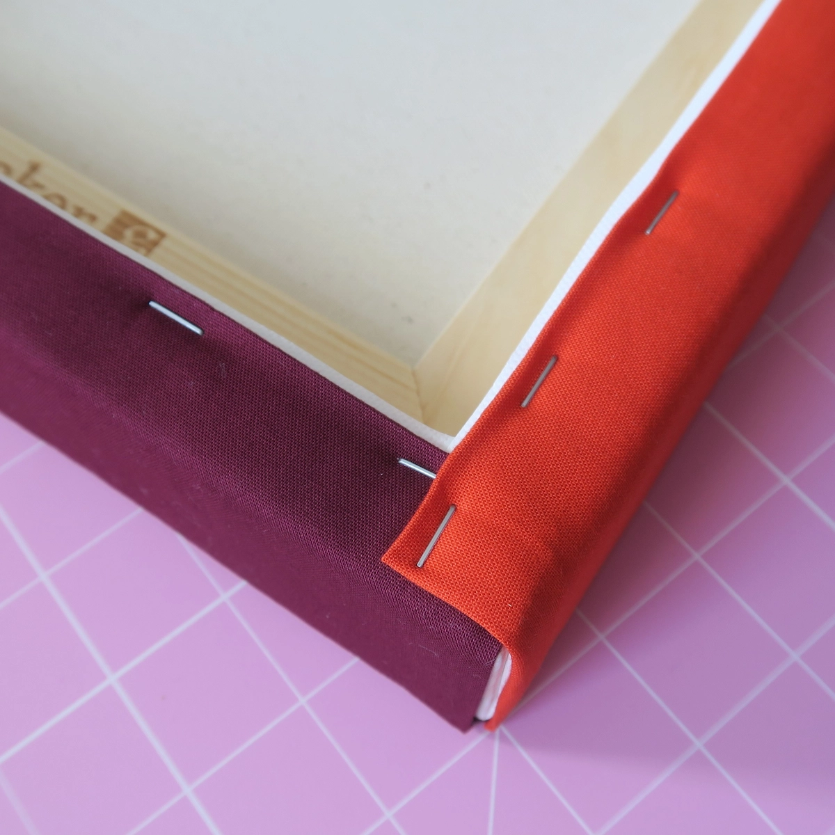 Luna Lovequilts - Tutorials - Canvas - Corner - Previous Method