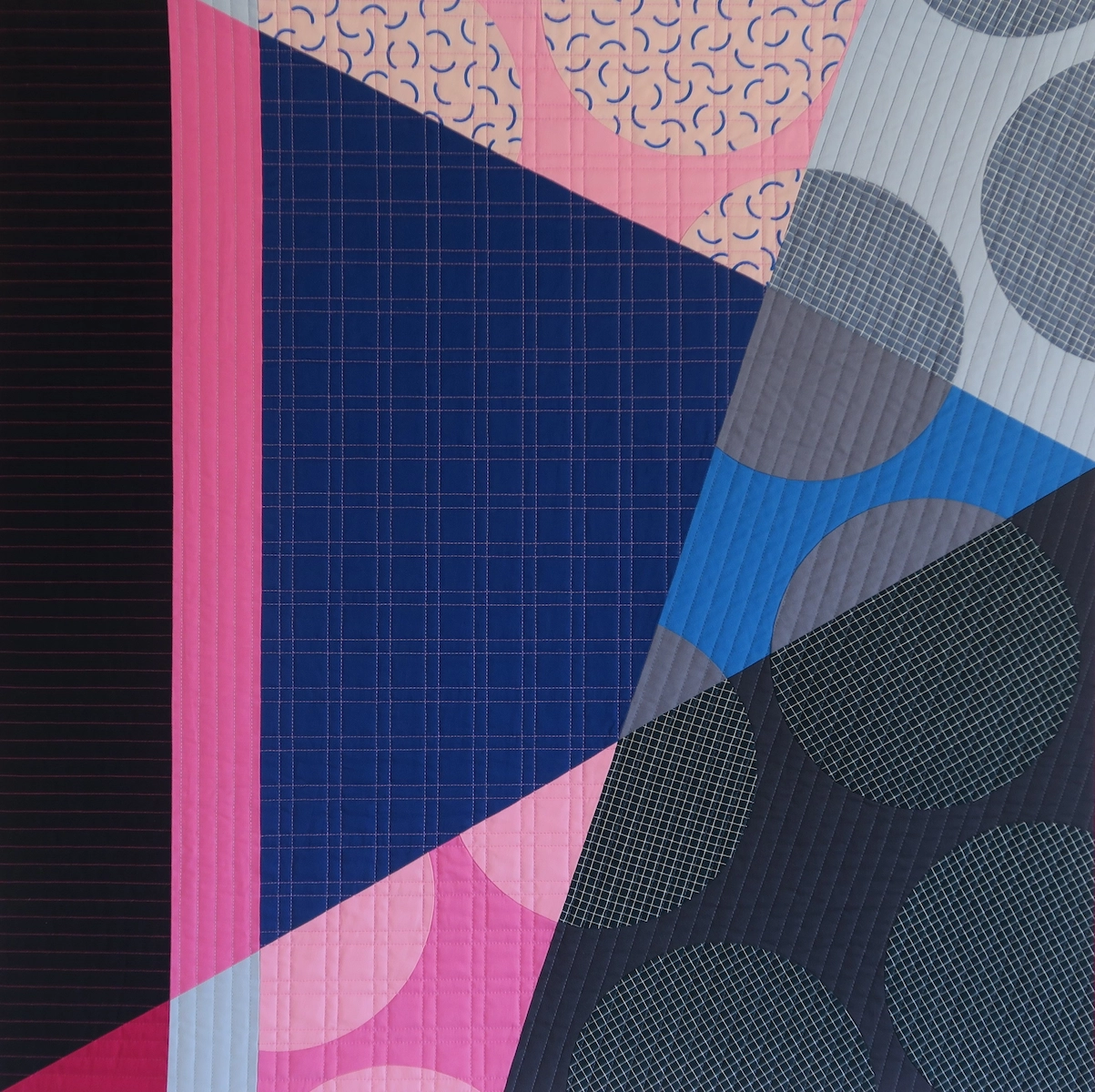 Luna Lovequilts - Quilt Photography - Edges Cropped