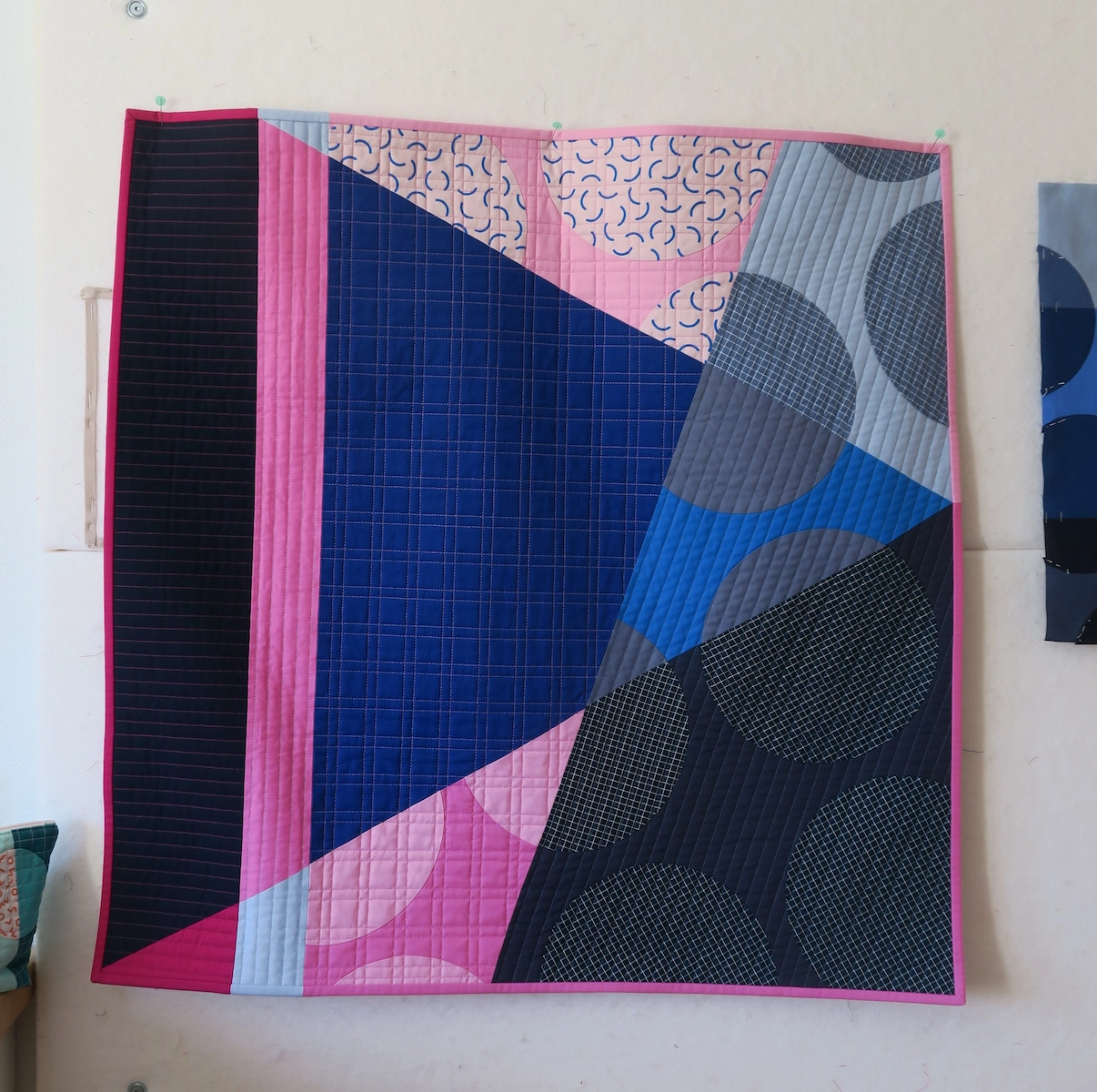 Luna Lovequilts - Quilt Photography - On the Design Wall
